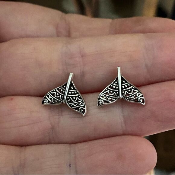 Sterling Silver Boho Whale’s Tail Stud Earrings - Picture 3 of 4